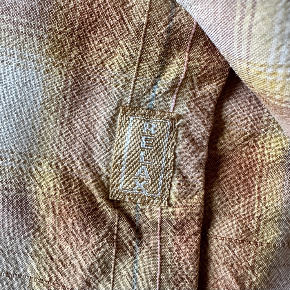 Tommy Bahama 100% Silk Button Down Tee‎ Size Large - Picture 4 of 5